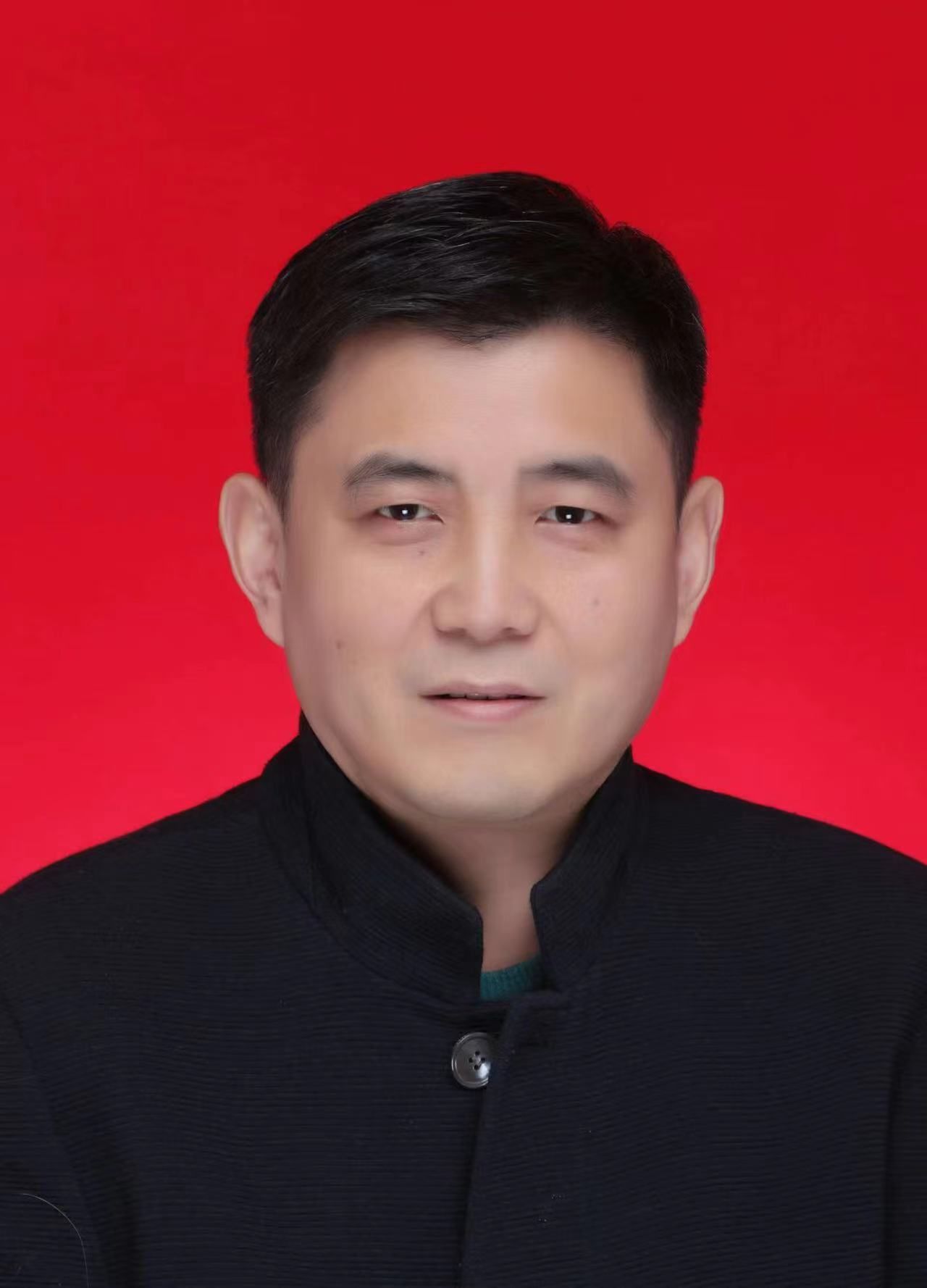 党委书记兼常务副经理：彰伟